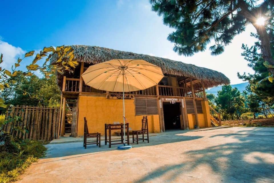 Looc Homestay Ha Giang Exteriör bild